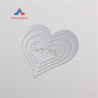 Maratott üreges vésett dekoráció